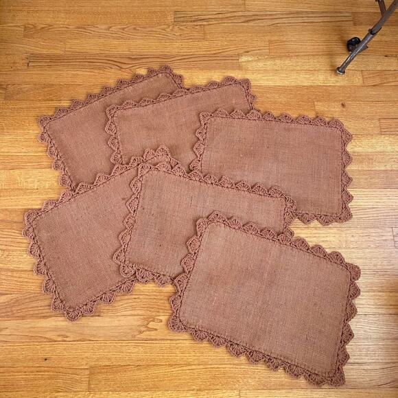 Vintage Set of 6 Brown Placemats Burlap Scalloped Crochet Border Edge Rectangle - Picture 3 of 4